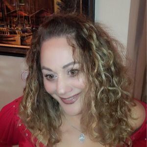 Meet your Posher, Clara